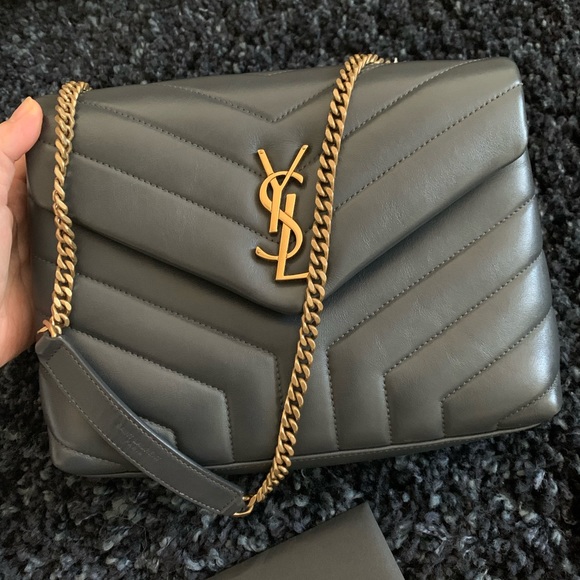 Saint Laurent monogram loulou small bag - Picture 2 of 13